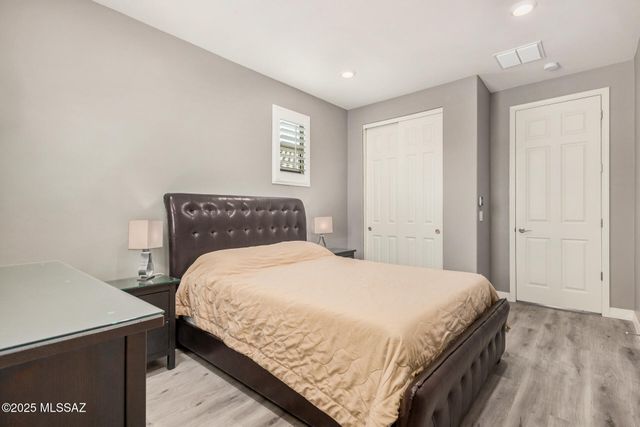 8585 N Genoa Court, Tucson, AZ 85742