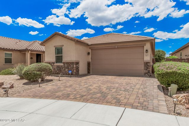 8585 N Genoa Court, Tucson, AZ 85742