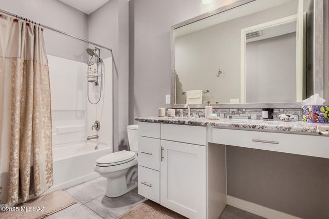 8585 N Genoa Court, Tucson, AZ 85742