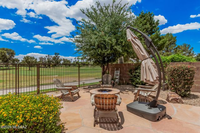 8585 N Genoa Court, Tucson, AZ 85742