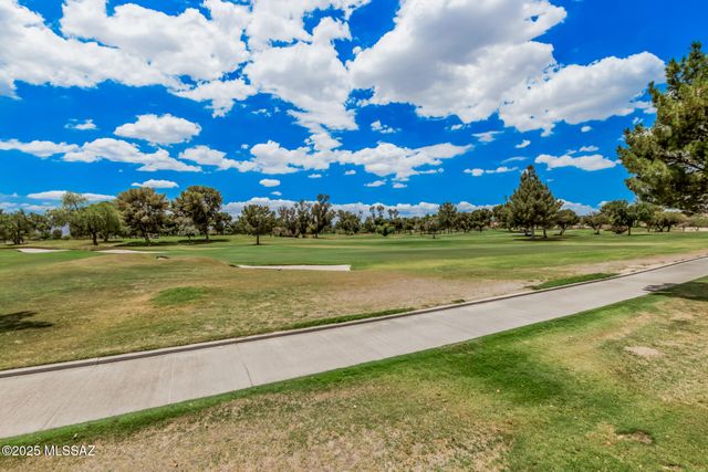 8585 N Genoa Court, Tucson, AZ 85742