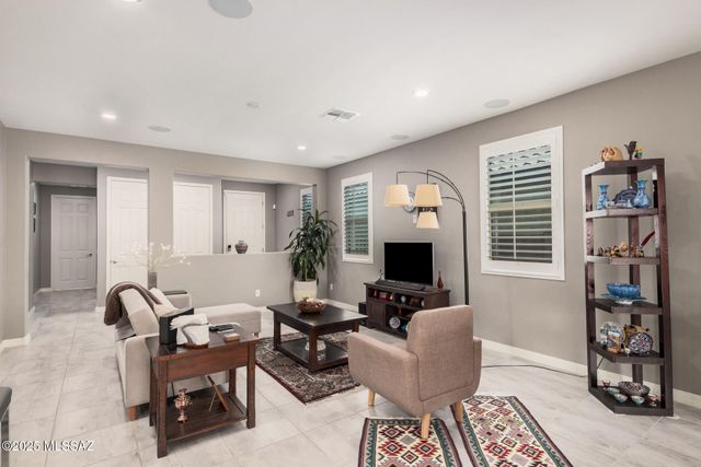 8585 N Genoa Court, Tucson, AZ 85742