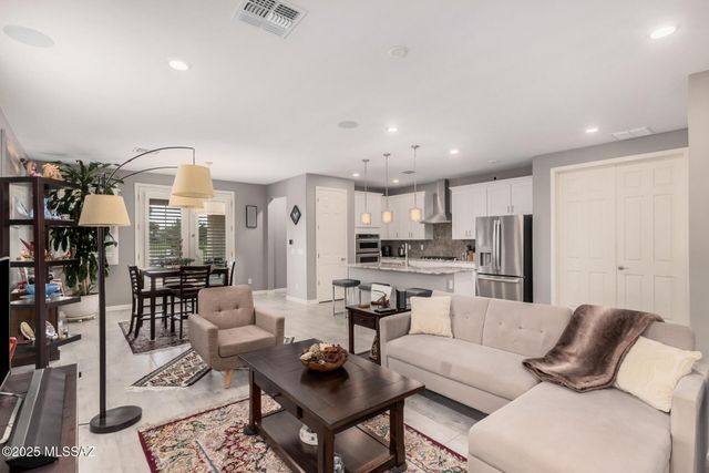 8585 N Genoa Court, Tucson, AZ 85742