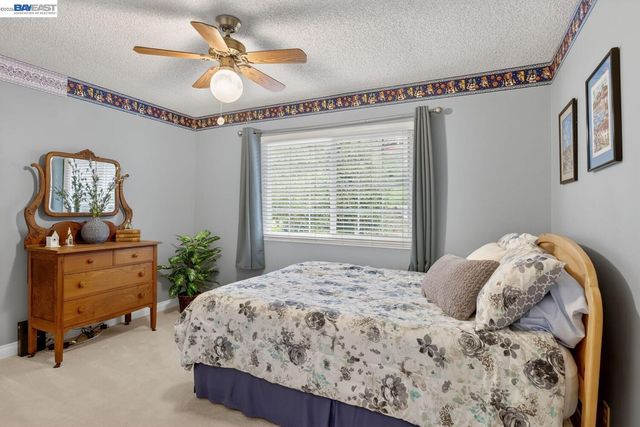 5827 Cold Water Drive, Castro Valley, CA 94552