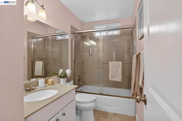 5827 Cold Water Drive, Castro Valley, CA 94552