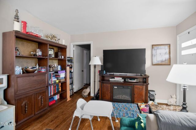 3356 Grandview Drive, Kingsport, TN 37660