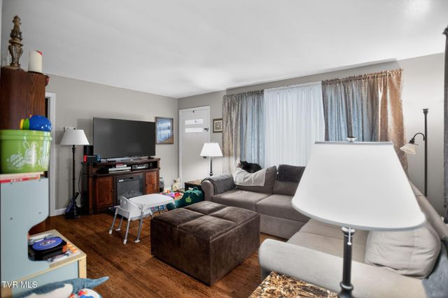 3356 Grandview Drive, Kingsport, TN 37660