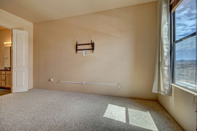 1405 Vegas Verdes 315, Santa Fe, NM 87507