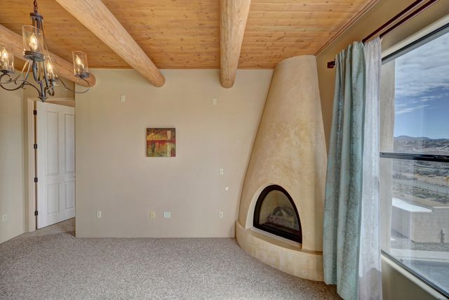 1405 Vegas Verdes 315, Santa Fe, NM 87507