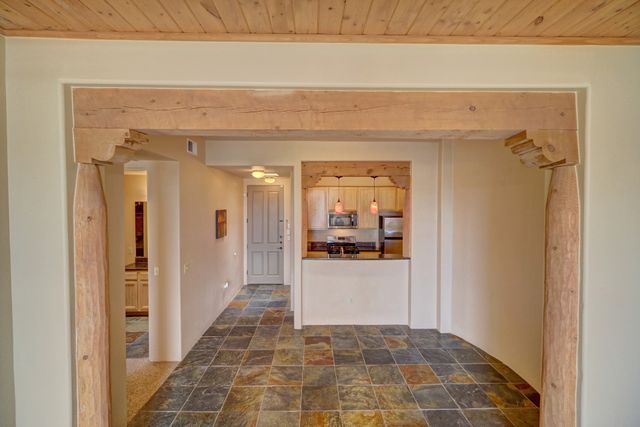 1405 Vegas Verdes 315, Santa Fe, NM 87507