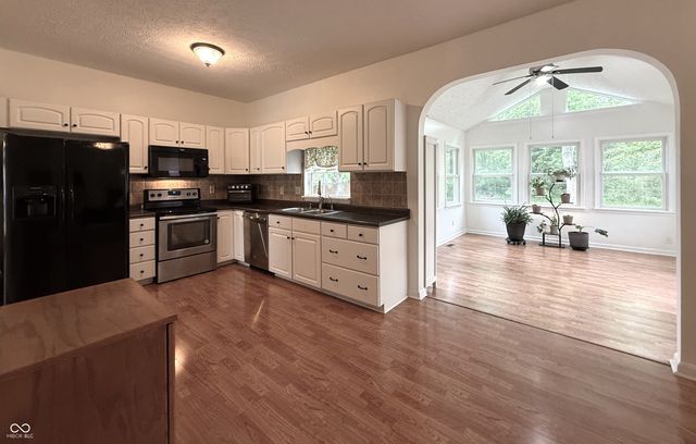 6101 E Terhune Court, Camby, IN 46113