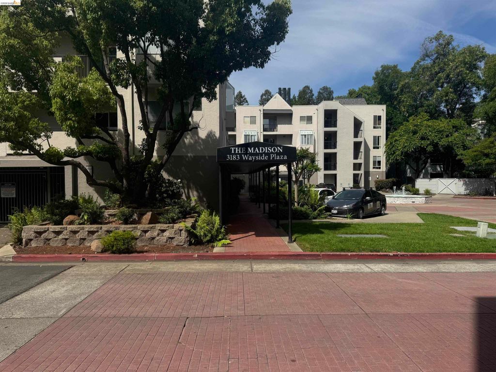 3183 Wayside Pl 217, Walnut Creek, CA 94597
