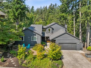 1345 TROON Dr, West Linn, OR 97068