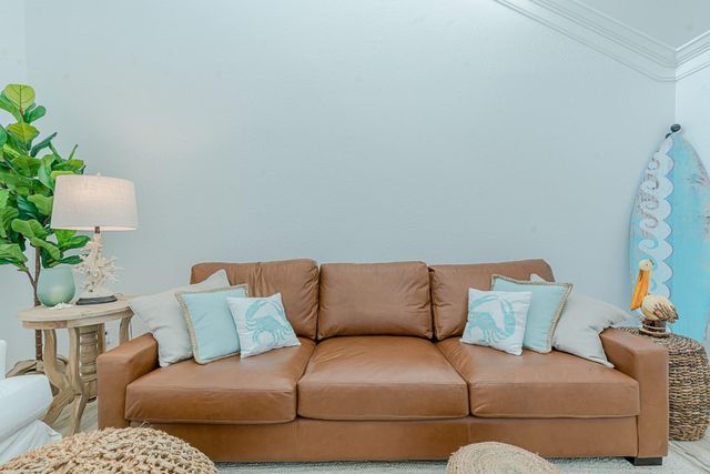 13826 Pirates Beach Boulevard, Galveston, TX 77554