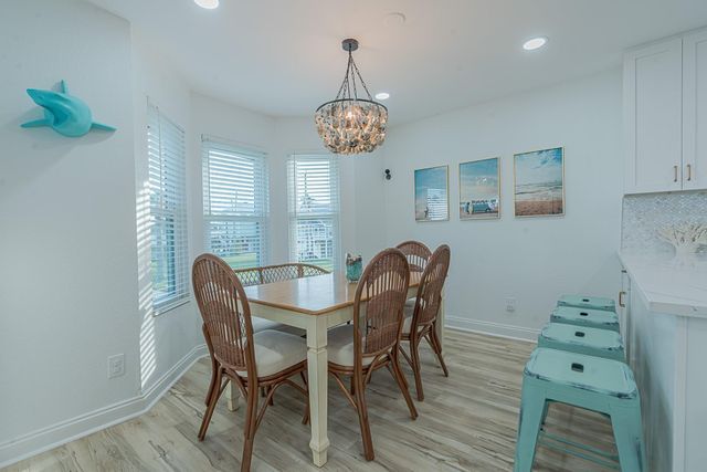 13826 Pirates Beach Boulevard, Galveston, TX 77554