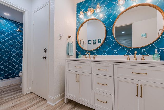 13826 Pirates Beach Boulevard, Galveston, TX 77554