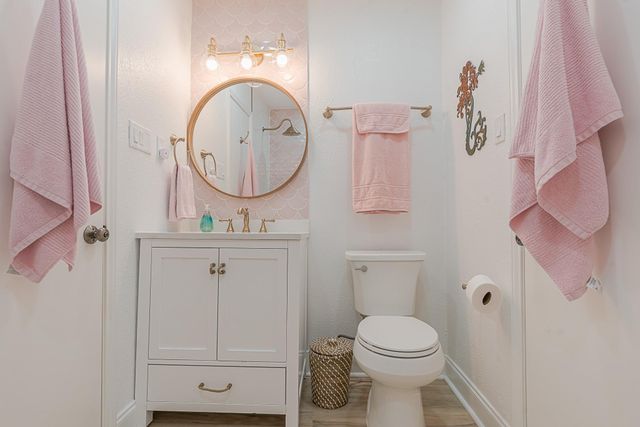 13826 Pirates Beach Boulevard, Galveston, TX 77554