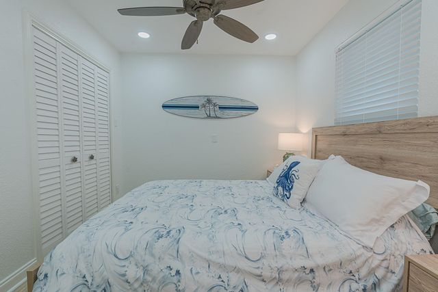 13826 Pirates Beach Boulevard, Galveston, TX 77554