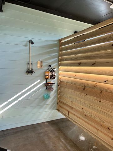 13826 Pirates Beach Boulevard, Galveston, TX 77554