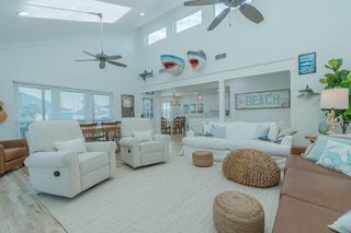 13826 Pirates Beach Boulevard, Galveston, TX 77554