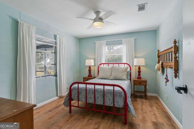 673 Hickory Bluff Drive, Waverly, GA 31565