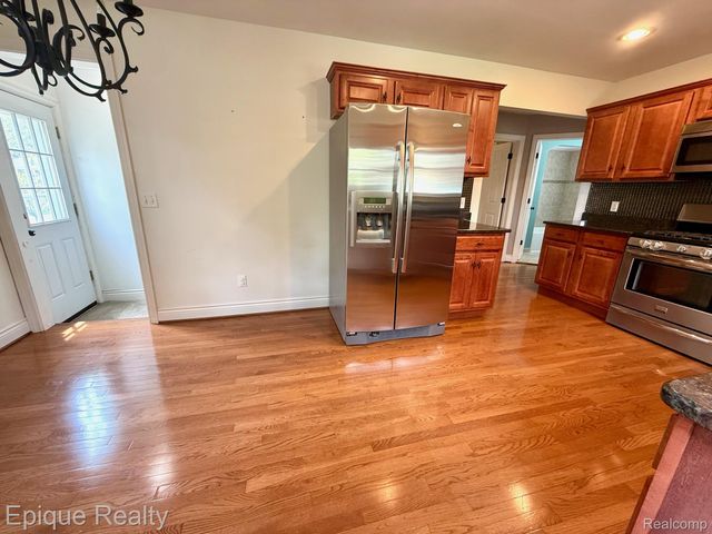 1846 Oakshire Avenue, Berkley, MI 48072