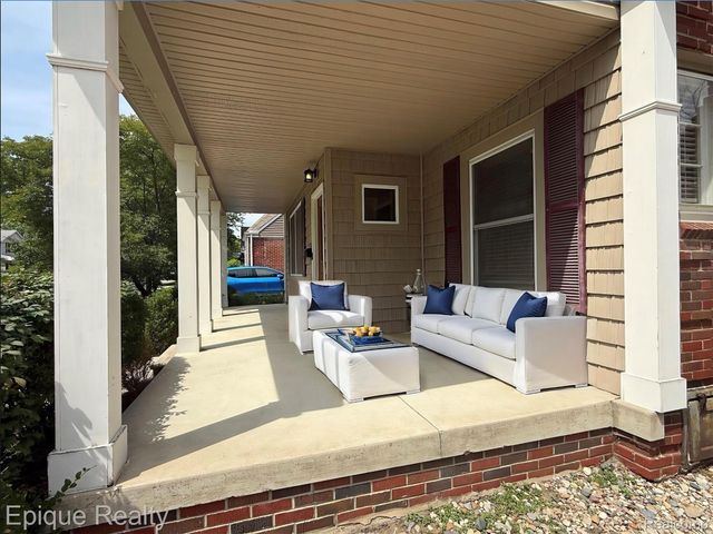 1846 Oakshire Avenue, Berkley, MI 48072