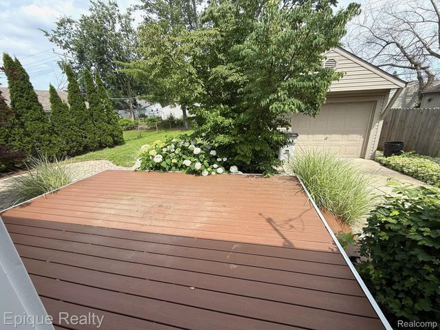 1846 Oakshire Avenue, Berkley, MI 48072