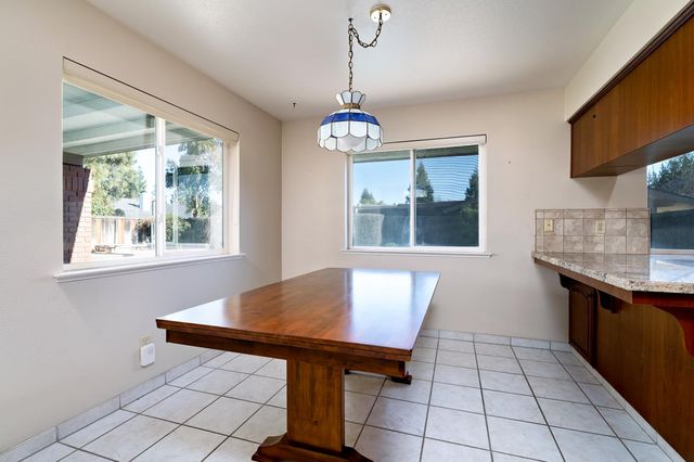 2061 Santa Ana Avenue, Clovis, CA 93611