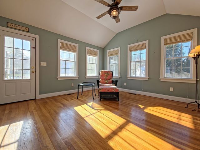 12 Doves Wing Rd, Yarmouth, MA 02664