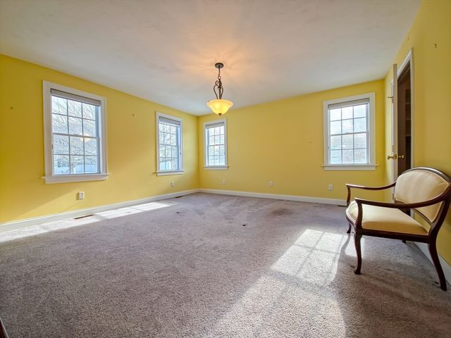 12 Doves Wing Rd, Yarmouth, MA 02664