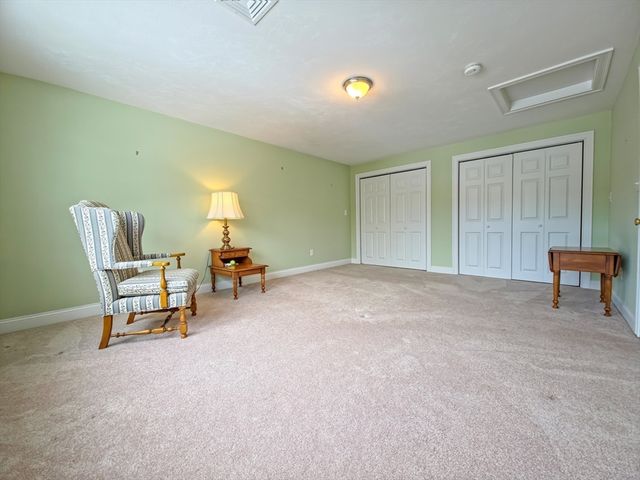 12 Doves Wing Rd, Yarmouth, MA 02664