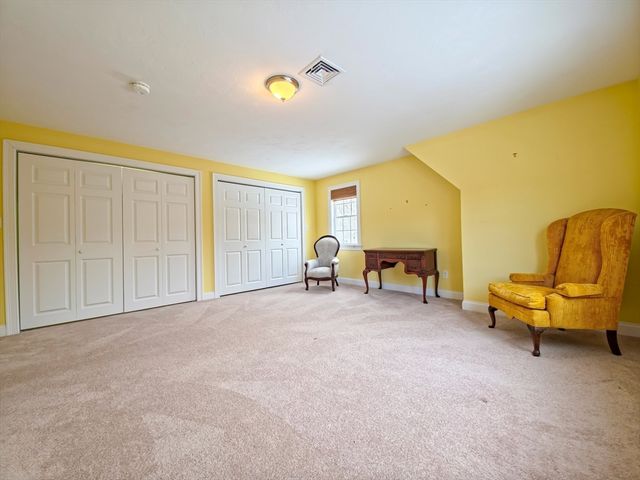 12 Doves Wing Rd, Yarmouth, MA 02664