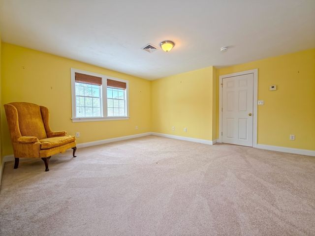 12 Doves Wing Rd, Yarmouth, MA 02664