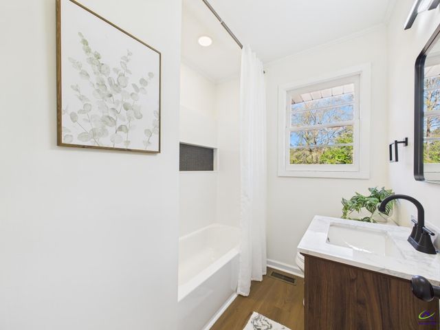 2489 Locksley Drive, Macon, GA 31206