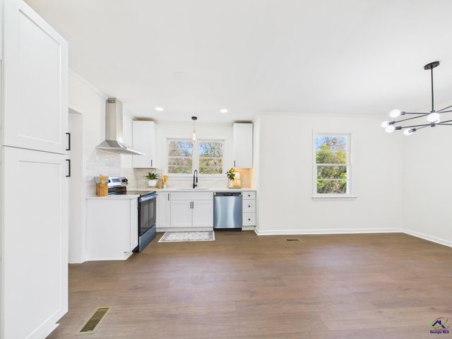 2489 Locksley Drive, Macon, GA 31206