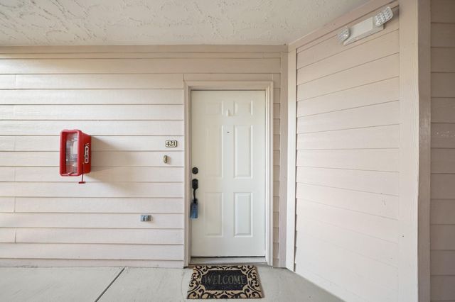 8051 Bay Branch Drive 421, The Woodlands, TX 77382