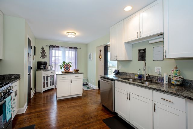 443 Danielle Road, Matteson, IL 60443