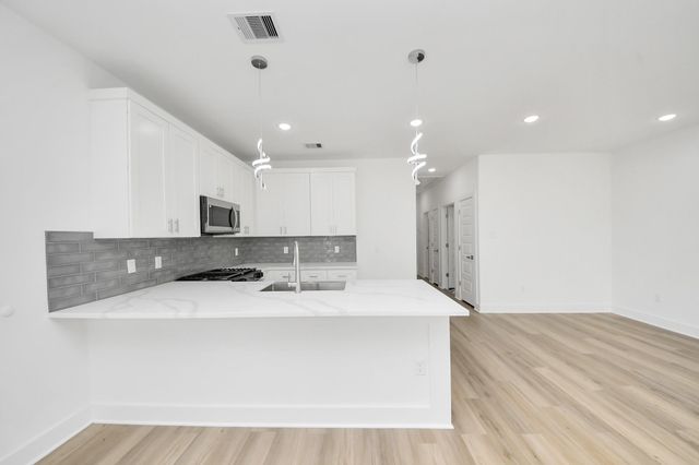 8109 Hamlet Street, Houston, TX 77078