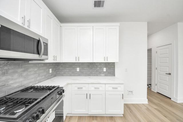 8109 Hamlet Street, Houston, TX 77078