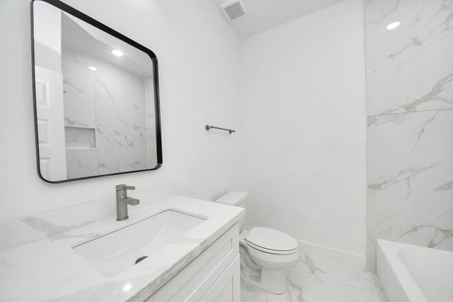 8109 Hamlet Street, Houston, TX 77078