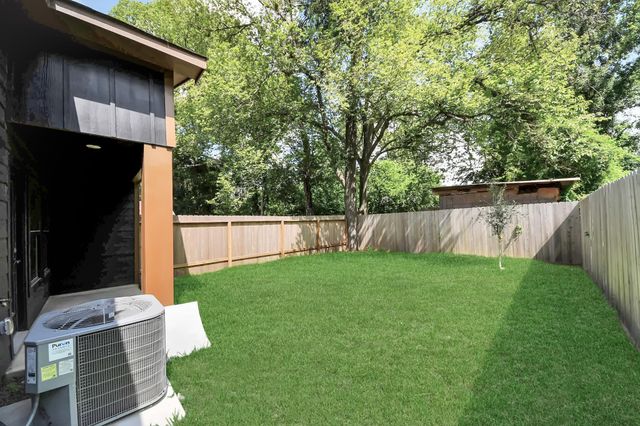 8109 Hamlet Street, Houston, TX 77078