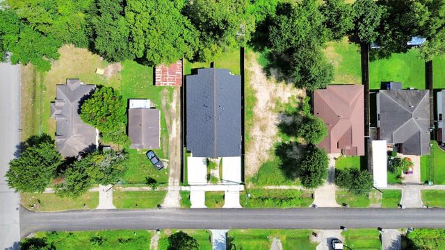 8109 Hamlet Street, Houston, TX 77078