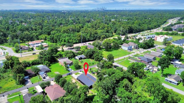 8109 Hamlet Street, Houston, TX 77078