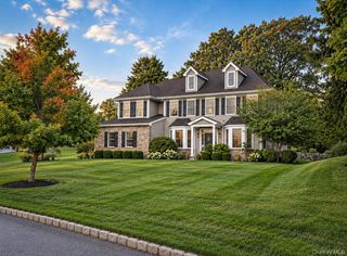 84 Mansion Ridge Boulevard, Monroe, NY 10950