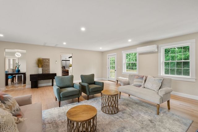 125 Bayview Ave, Berkley, MA 02779