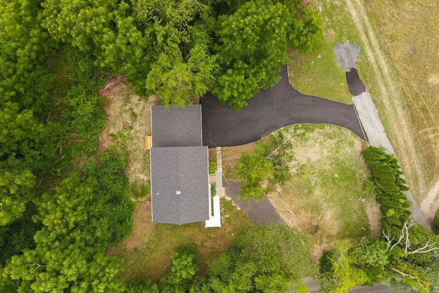 125 Bayview Ave, Berkley, MA 02779