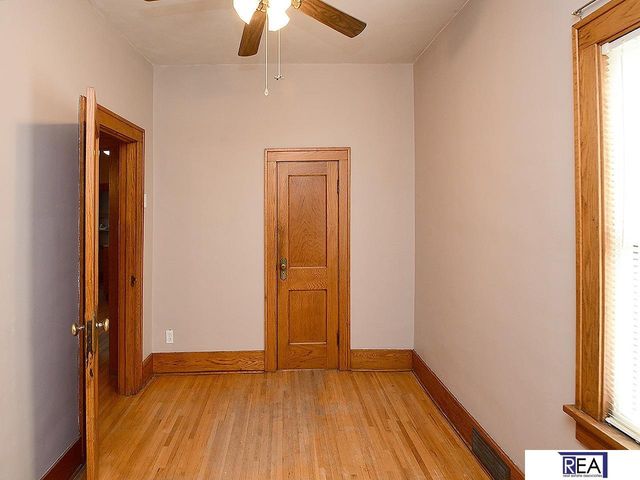 2916 Arbor Street, Omaha, NE 68105