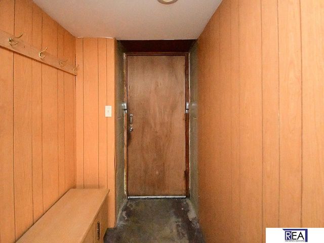 2916 Arbor Street, Omaha, NE 68105