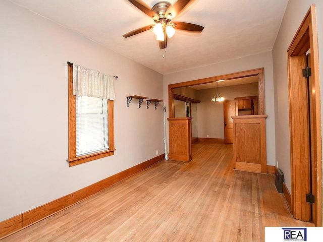 2916 Arbor Street, Omaha, NE 68105